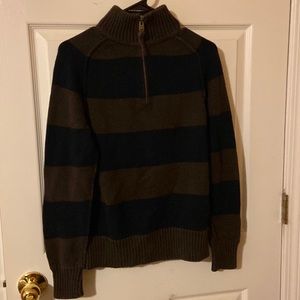 American Eagle Men’s small sweater